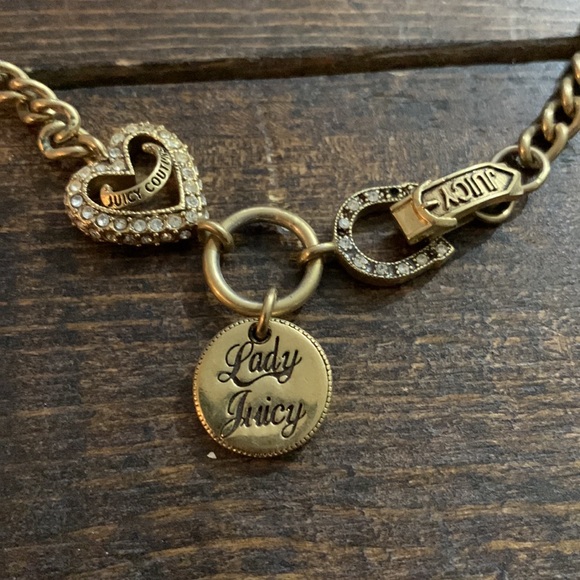 Juicy Couture Lady Juicy Lucky Horseshoe Choker Necklace - Picture 9 of 16